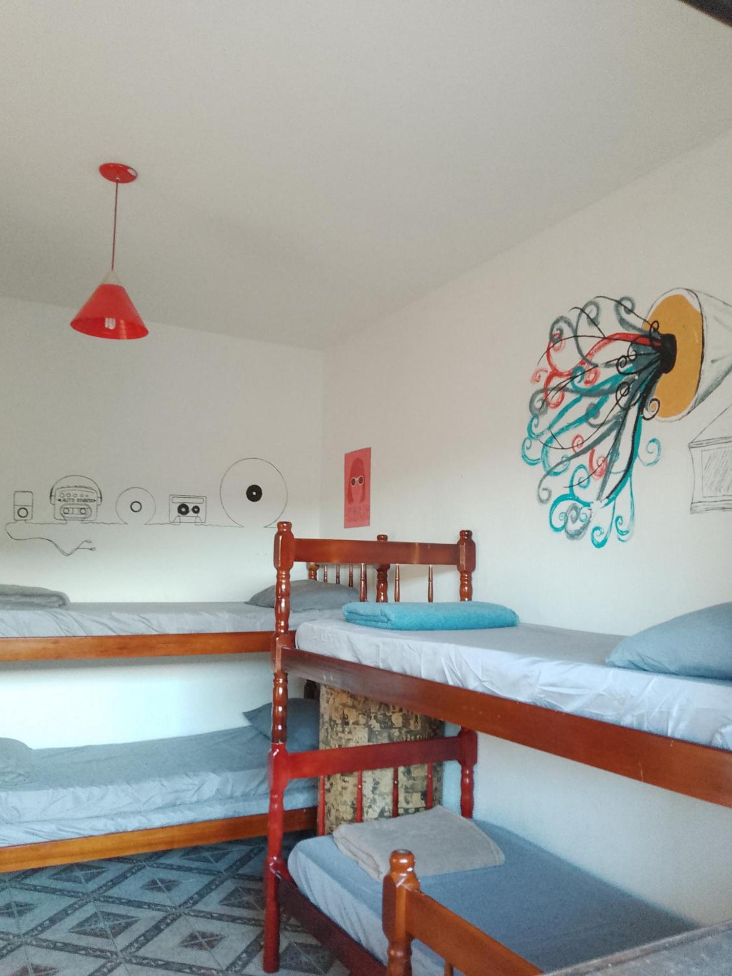 Hostel 雷森迪 外观 照片